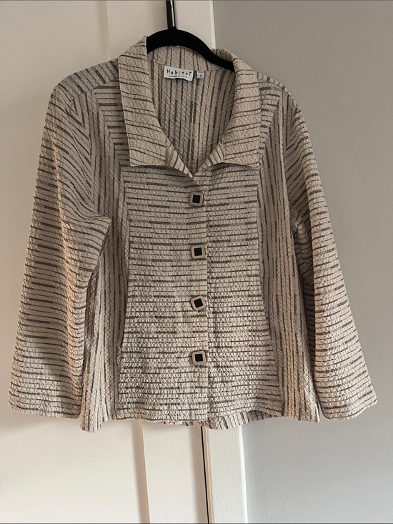 Habitat Jackets & Blazers - Habitat Crinkle Pinstripe Jacket Size M 3/4 Sleeve Lightweight Like New